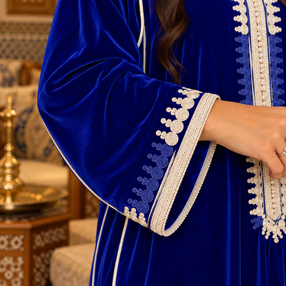 Djellaba Marocaine en Velours – Élégance & Raffinement